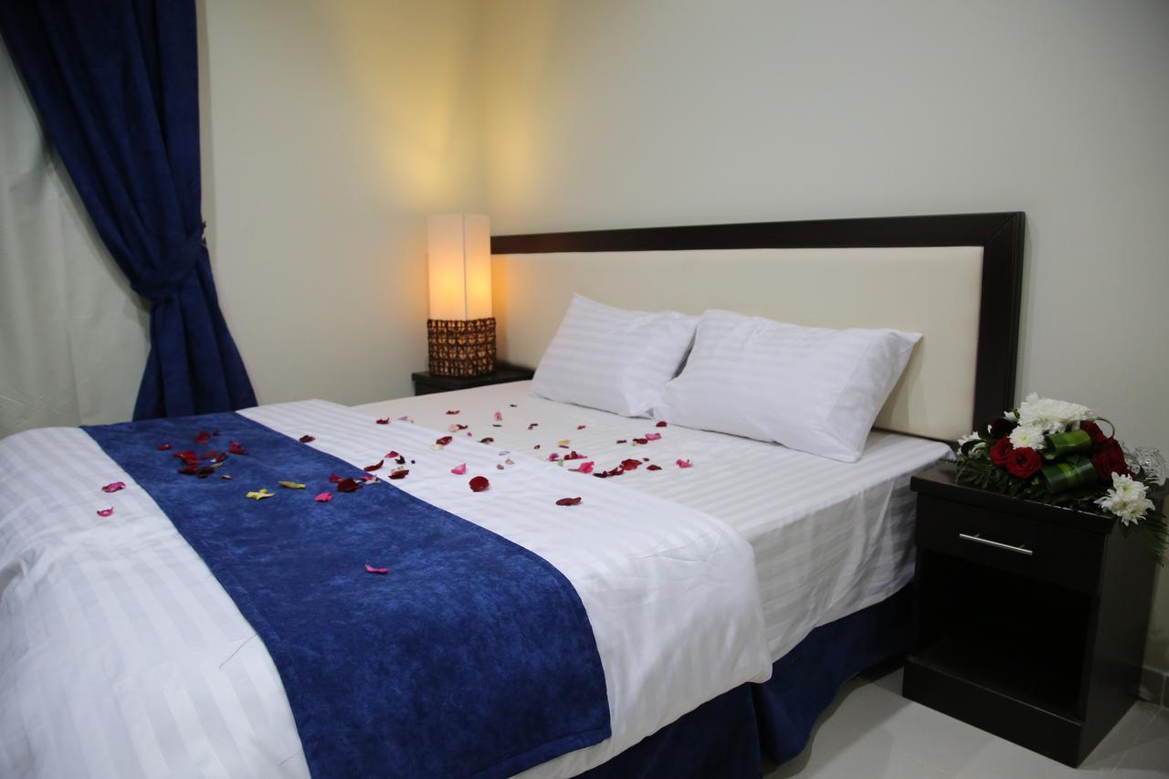 Andalusia Hotel Apartments ฏออิฟ ภายนอก รูปภาพ